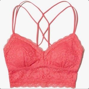 Hollister Strappy lace bralette pink